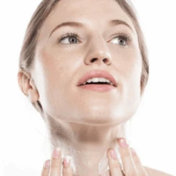 FarmHouse Fresh Blissed Moon Dip Back To Youth Ageless Mousse For Hands 2oz / 60ml -Skin Care By Alana BlissedMoonDip BackToYouthAgelessMousseforHands2