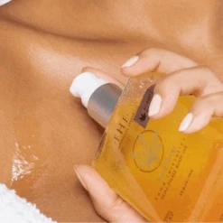 FarmHouse Fresh Swell Being Hemp Relaxation Dual-Phase Body Oil 4oz / 118ml 9 FarmHouse Fresh Swell Being Hemp Relaxation Dual-Phase Body Oil 4oz / 118ml -Skin Care By Alana SwellBeing HempRelaxationDual PhaseBodyOil2