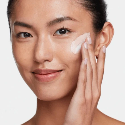 HydroPeptide Solar Defense Tinted SPF 30 1.7oz 3 HydroPeptide Solar Defense Tinted SPF 30 1.7oz - Image 3