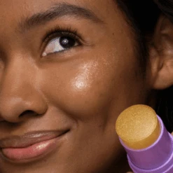 Dermalogica Golden Hour Hydrating SPF 30 0.68oz / 20ml 12 Dermalogica Golden Hour Hydrating SPF 30 0.68oz / 20ml -Skin Care By Alana spf30stick2